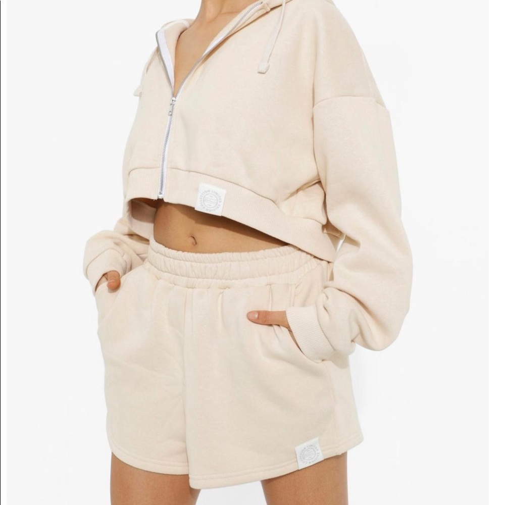 Boohoo Zip Up Cropped Hoodie and Short Tracksuit Size XS